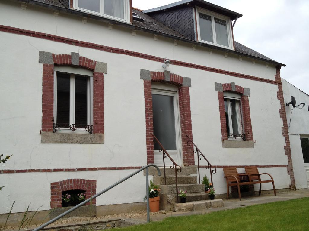 Vila Ploumilliau House Exteriér fotografie